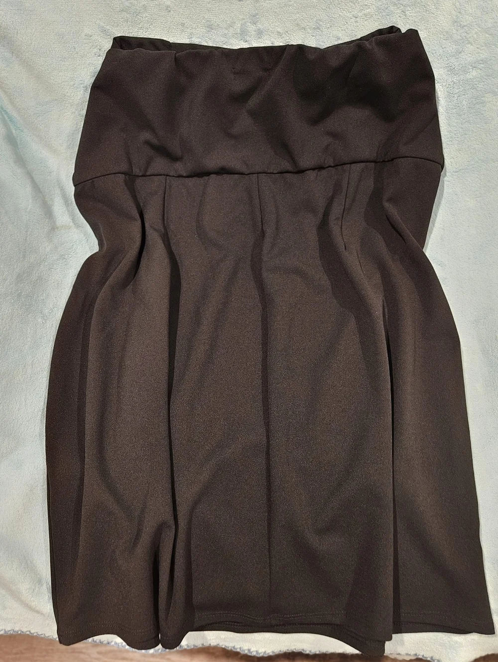 NWT Strapless bodycon mini dress with a lace-up front. - Picture 2 of 5